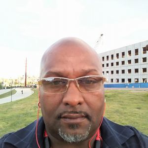 Meet your Posher, Dwayne